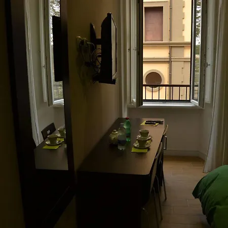The Wesley 2* Roma