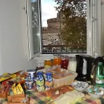 The Wesley 3* Roma